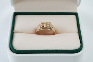 Anillo quimbaya con circones blancos en oro 18 quilates Anillo quimbaya con circones blancos en oro 18 quilates