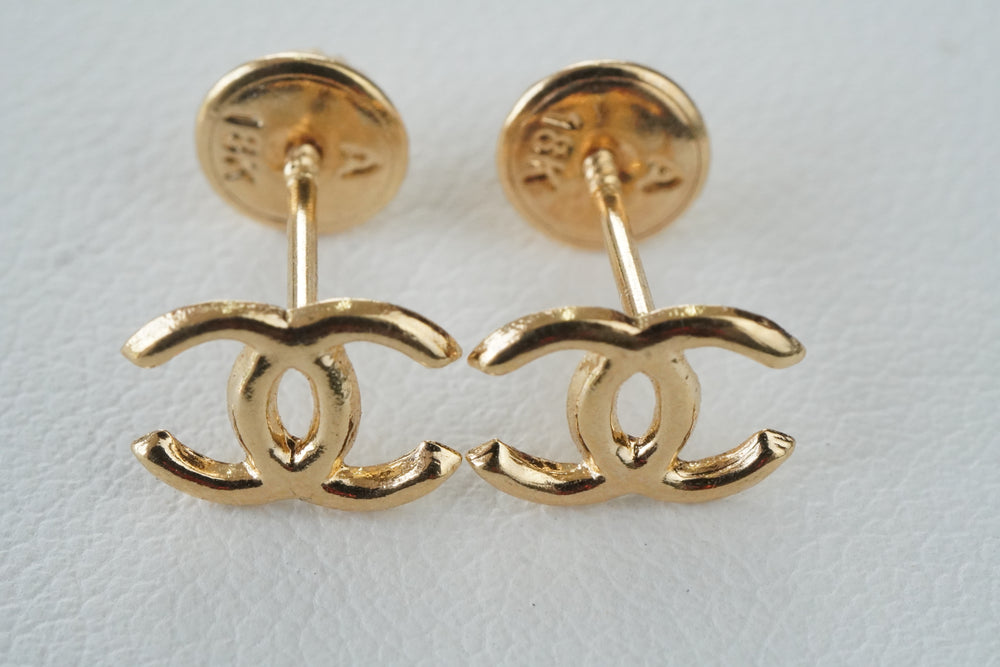 Topos C en oro 18 quilates